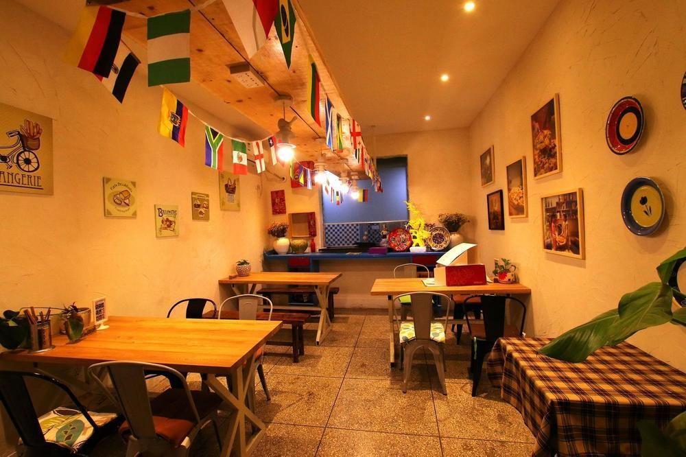 Luoyang Heartland International Youth Hostel Екстер'єр фото