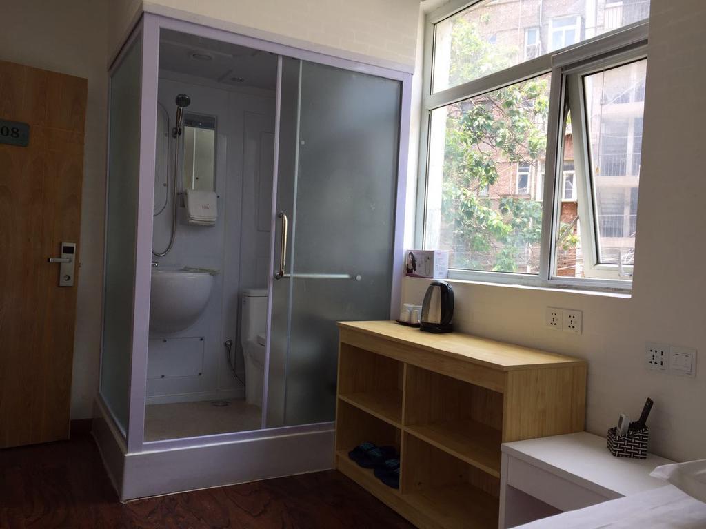 Luoyang Heartland International Youth Hostel Екстер'єр фото