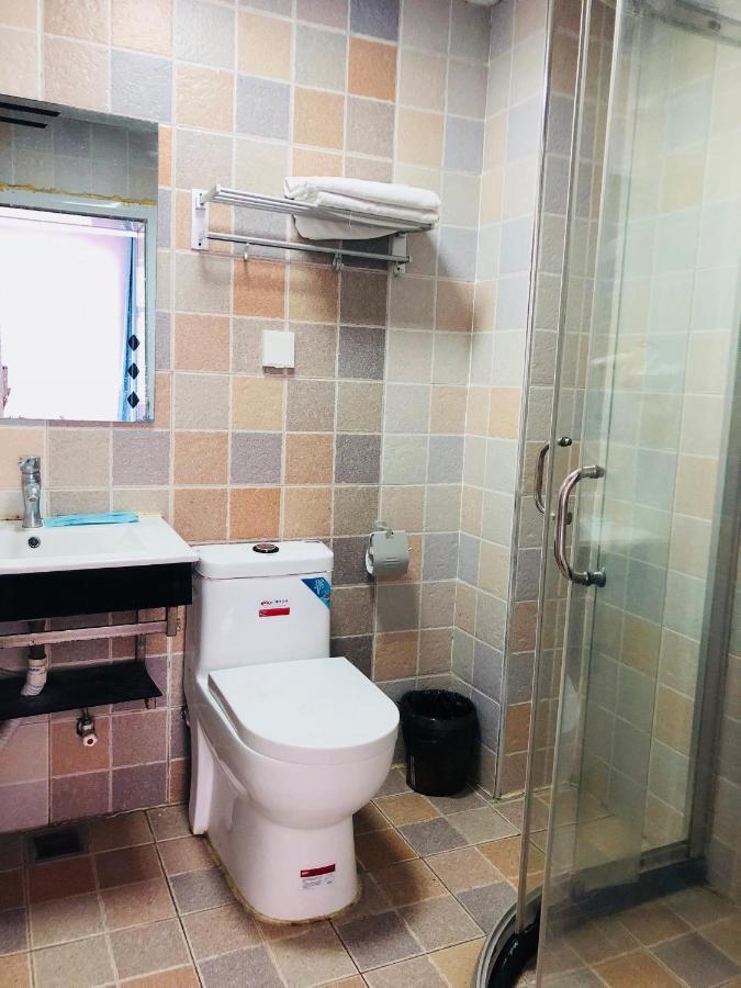 Luoyang Heartland International Youth Hostel Екстер'єр фото