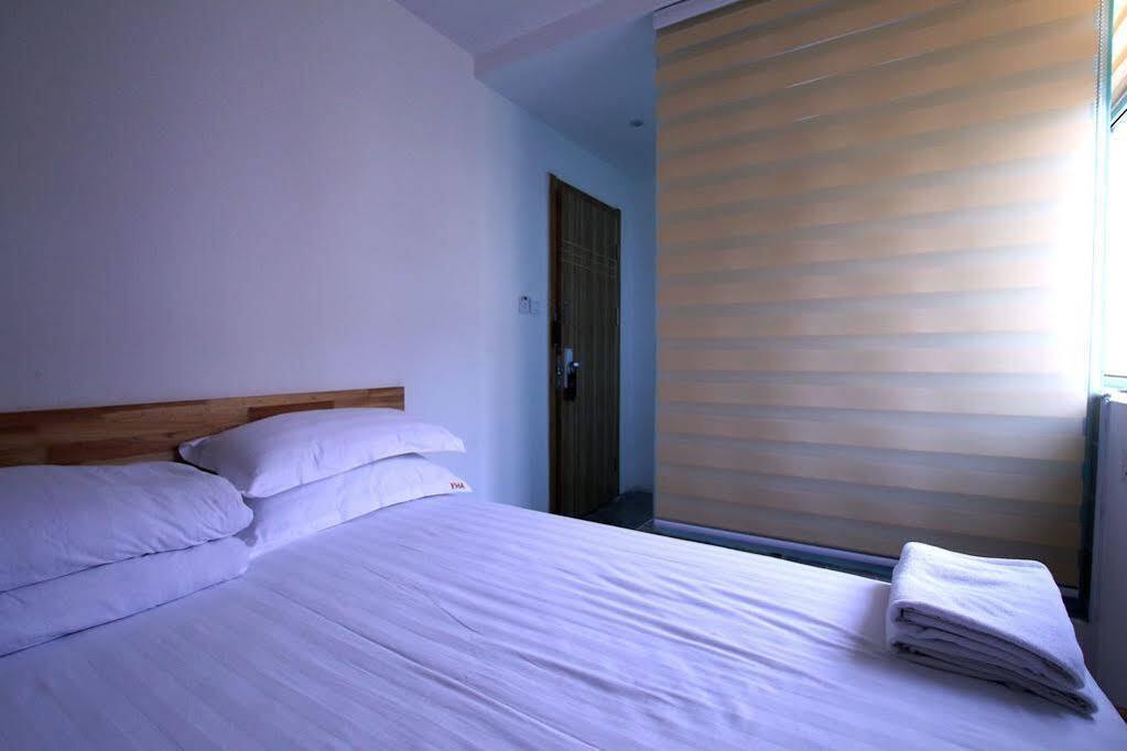 Luoyang Heartland International Youth Hostel Екстер'єр фото