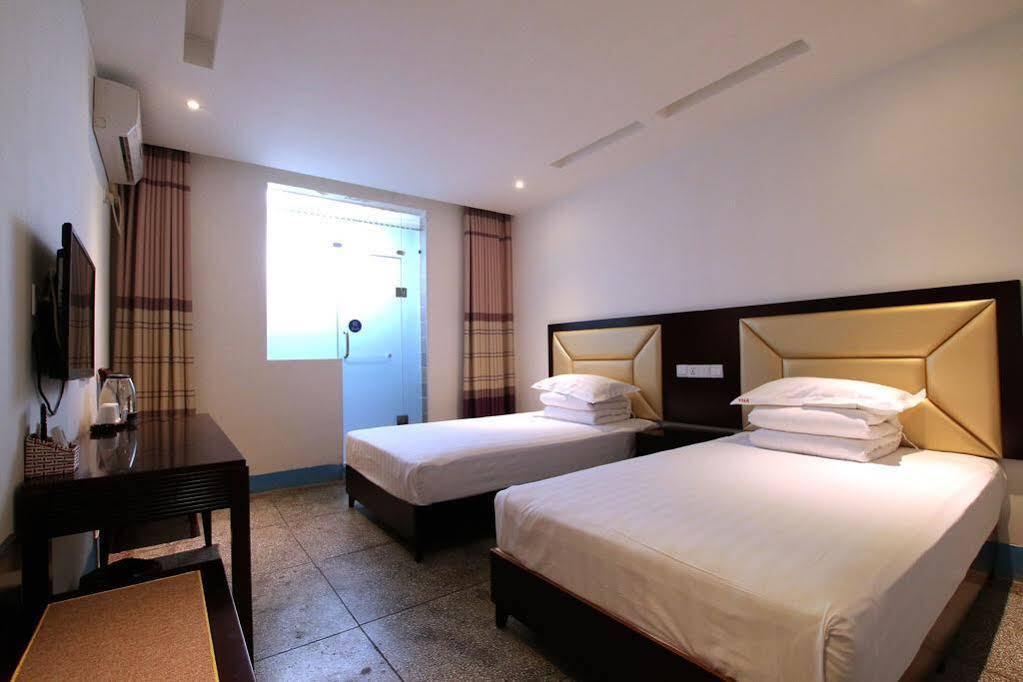 Luoyang Heartland International Youth Hostel Екстер'єр фото